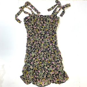 En;semble floral mini-dress Size Small. New without tags